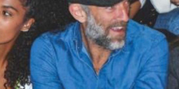 Lassé de Tina Kunakey, Vincent Cassel regarde déjà ailleurs (photo)