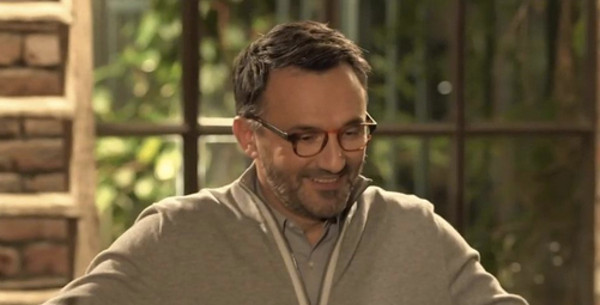 Frédé­ric Lopez sur son coming out « J'ai juste informé le public que je faisais partie d'une mino­rité »