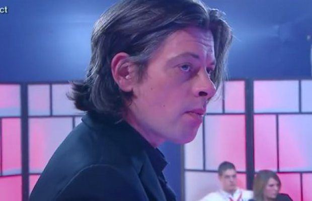 Incendié, Benjamin Biolay quitte Twitter