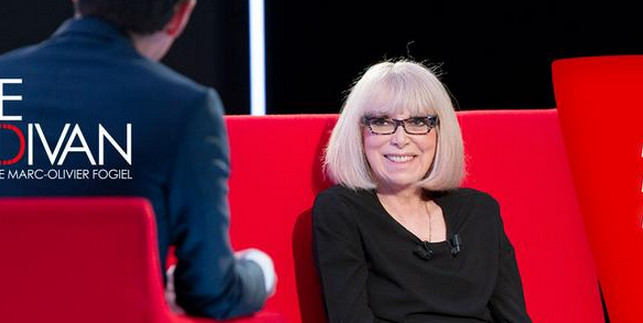 Mireille Darc- son père l'appelait « la batarde »