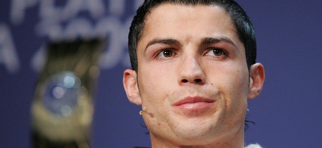 Oubliée Irina Shayk, Cristiano Ronaldo s'affiche avec Lucia Villalon (photo)