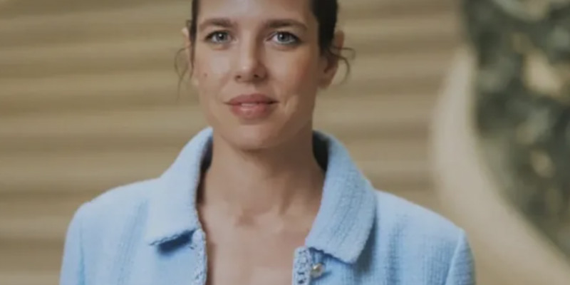 Charlotte Casiraghi en couple : les fans sceptiques