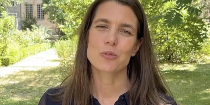 Charlotte Casiraghi nostalgique de ses années étudiantes à Paris !