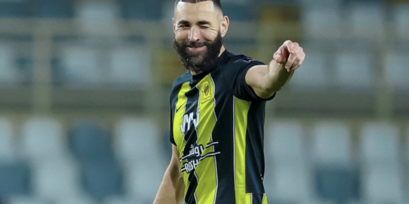 Karim Benzema bloqué du dos juste avant son mariage !