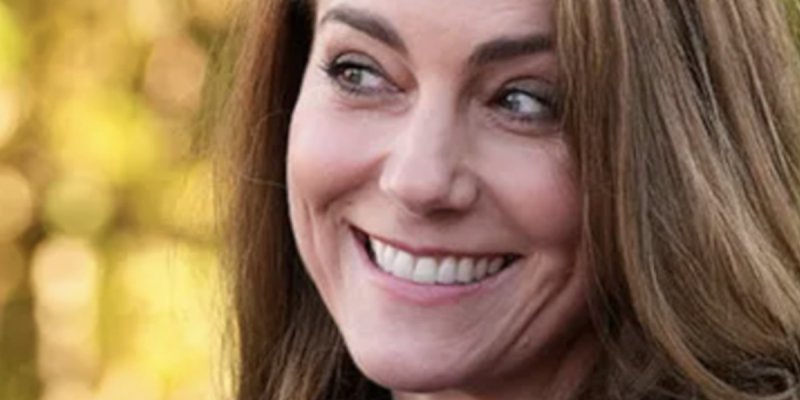 Kate Middleton : Charlotte défie le protocole avec son premier message public 