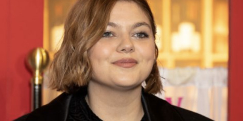 Louane atteinte d'une spondylarthrite ankylosante 