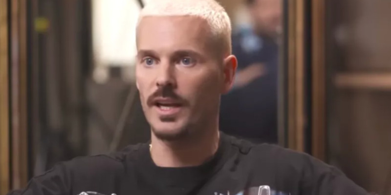 M. Pokora frappé par la foudre 