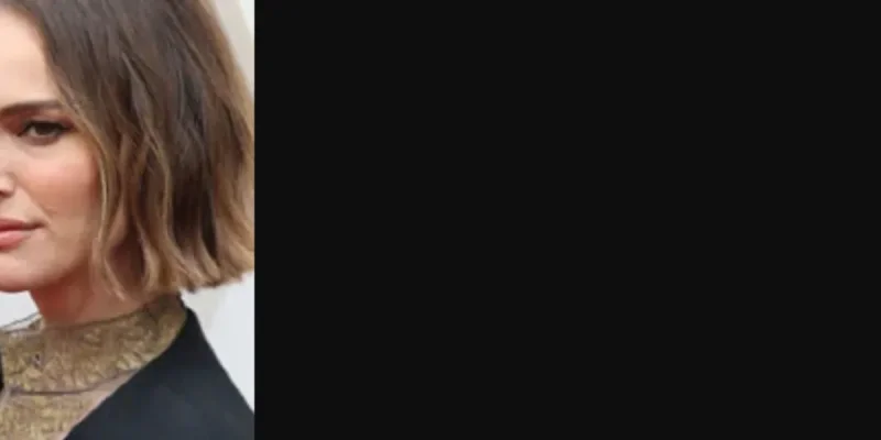 Natalie Portman, sans son alliance à la rentrée des classes à Paris : Qu'est-ce que cela signifie ?