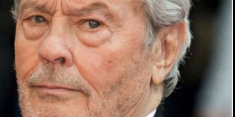 Pourquoi Alain Delon n'est pas le père d'Ari Boulogne ?