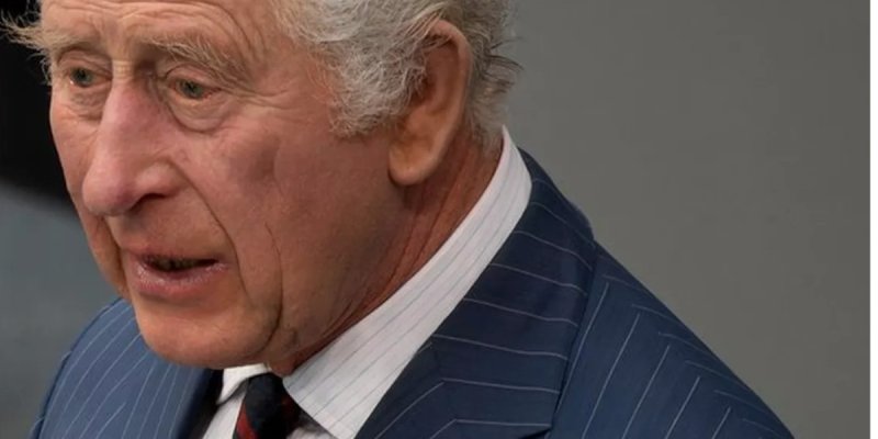 Pourquoi Charles III a invité Emmanuel Macron avant Donald Trump ?