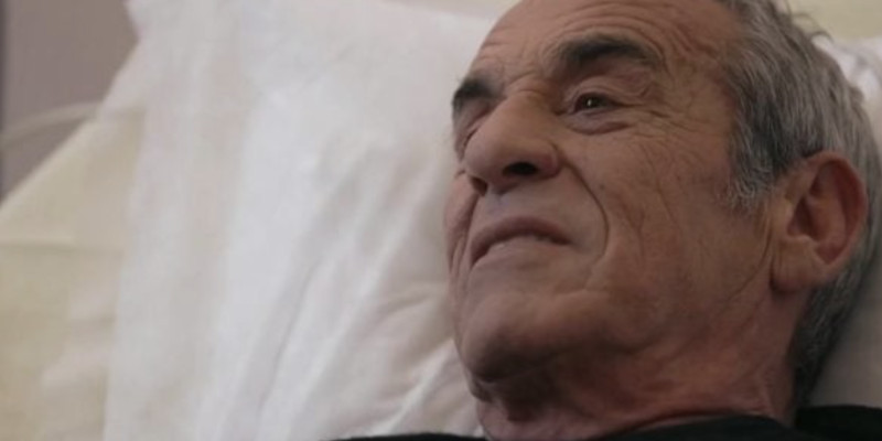 Thierry Ardisson en larmes sur son lit d'hôpital 